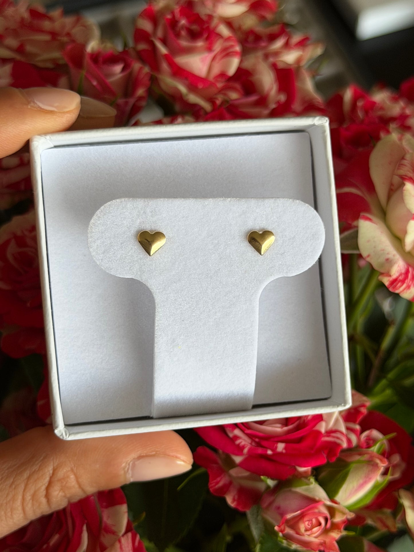 Aretes corazón oro 14k