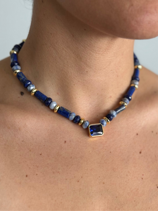 Collar piedras azules