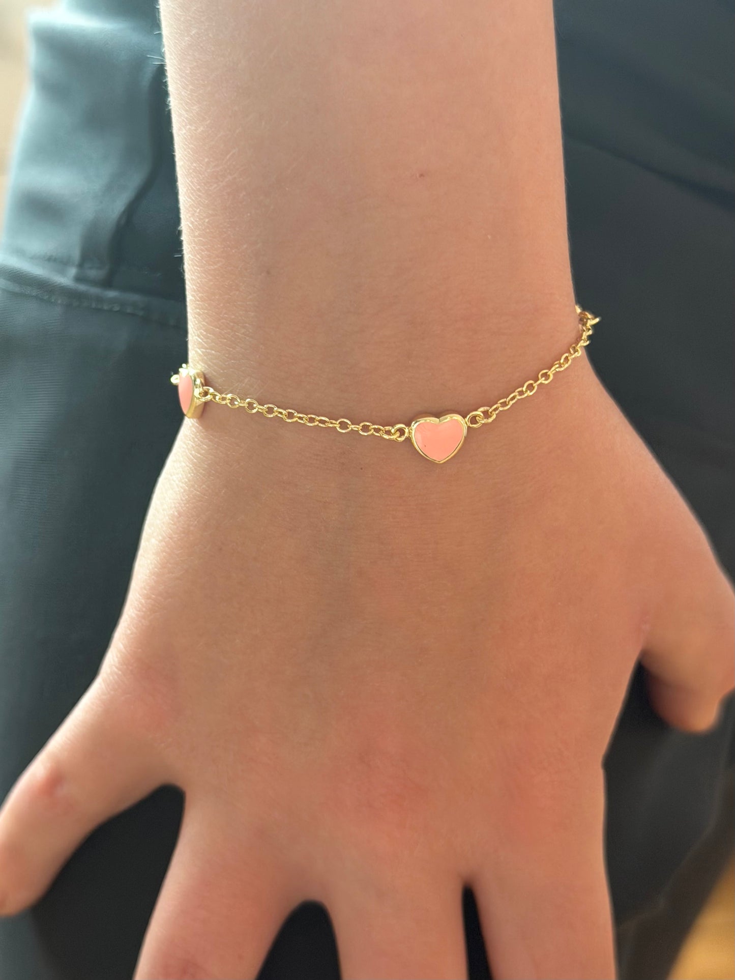 Pulsera 3 corazones rosa claro