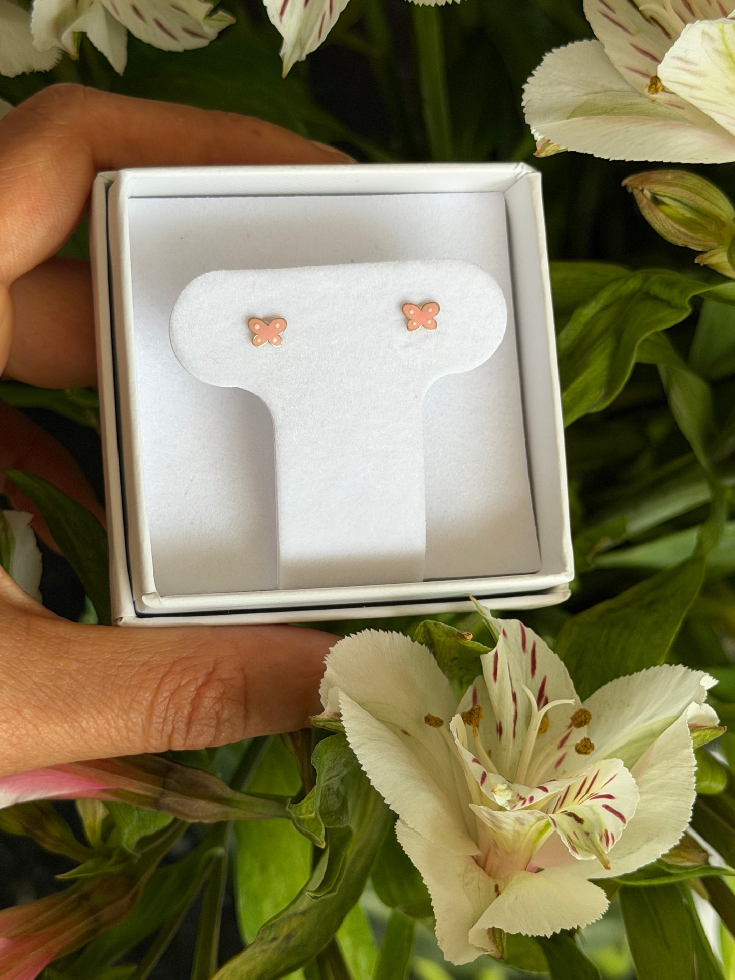 Aretes mariposa baby pink