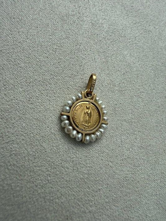 Medalla virgen oro y perlas