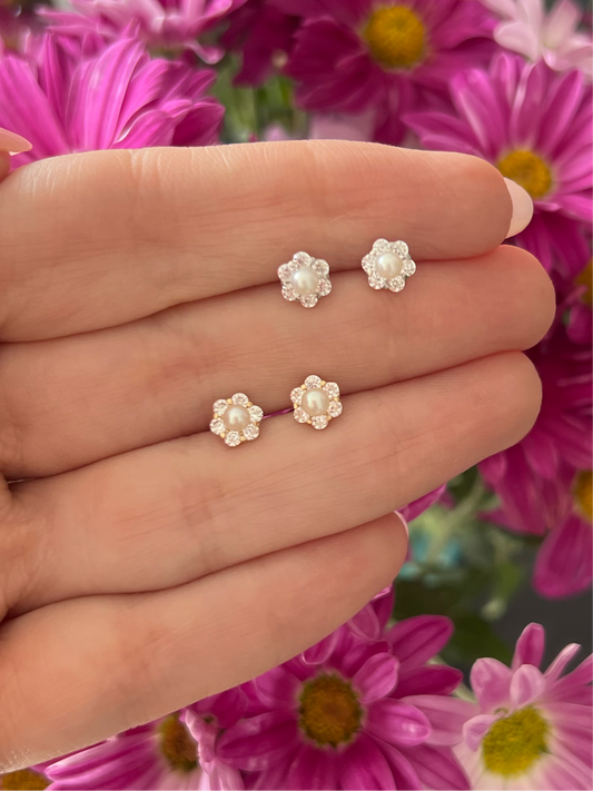 Aretes flor cz Perla