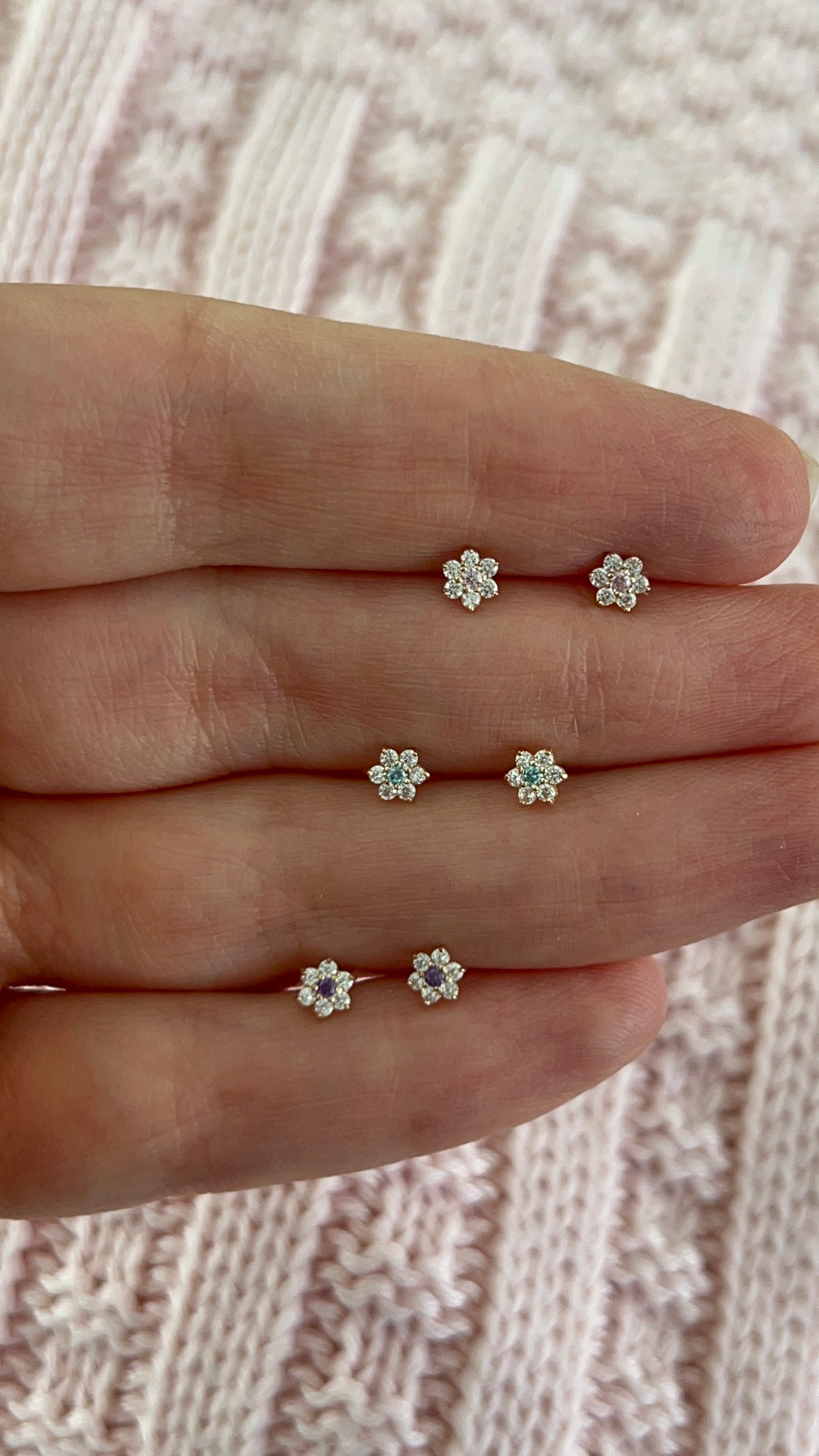 Aretes flor mini