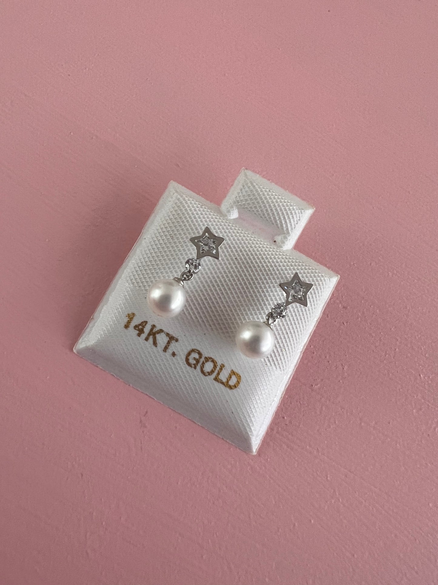 Arete de estrella con Perla colgante