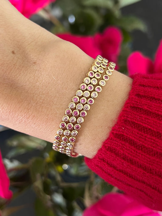 Tennis con bisel cz rosas