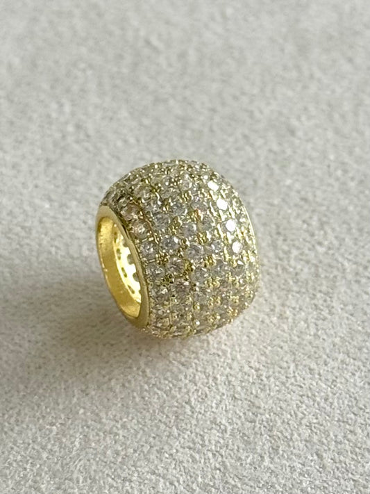 Charm spacer pave