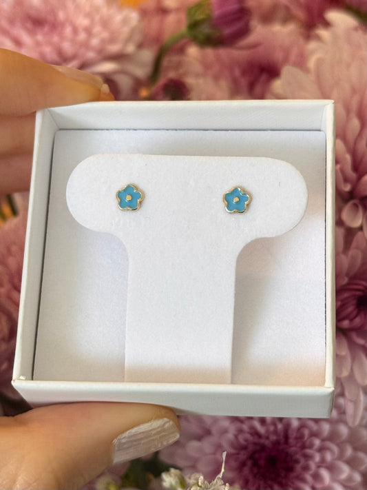 Arete flor azul esmaltada