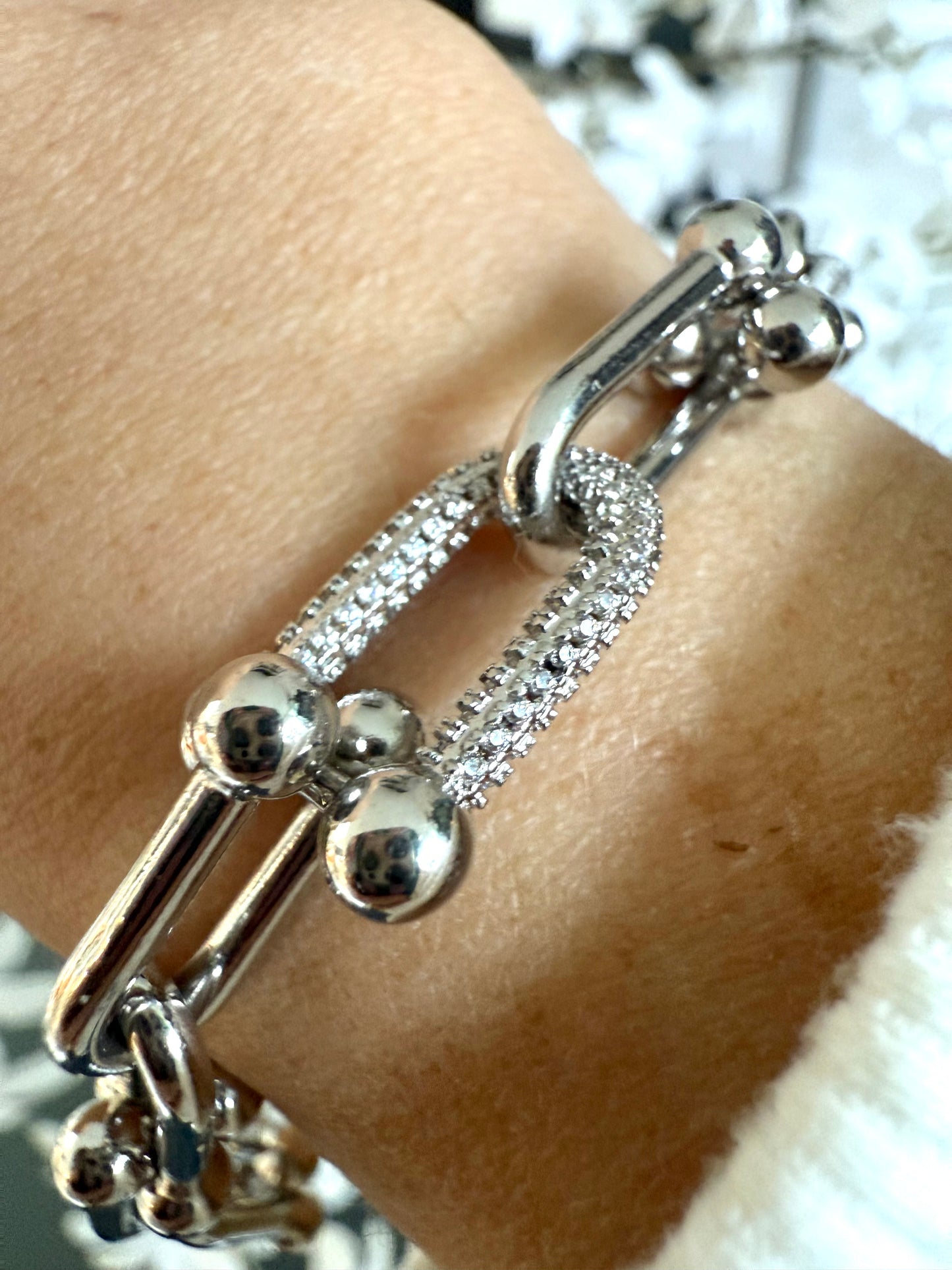 Pulsera U link blanca