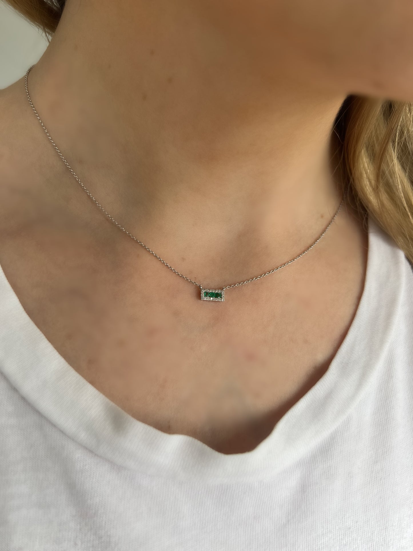 Collar barra