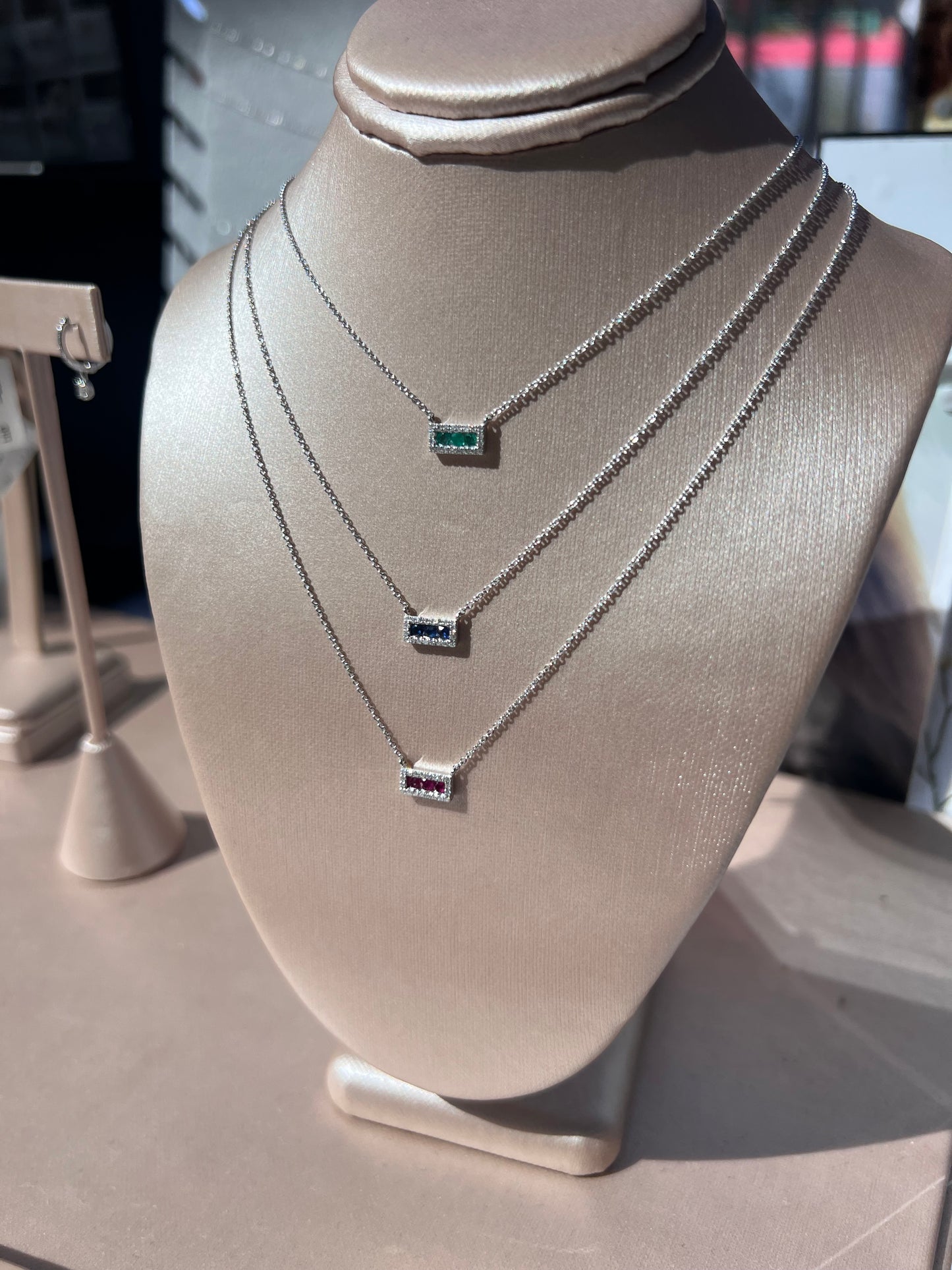 Collar barra