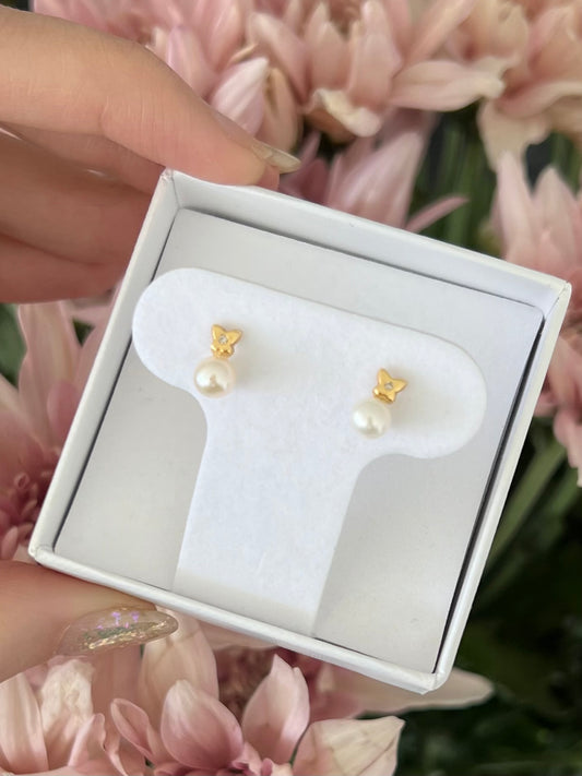Aretes mariposa con perla