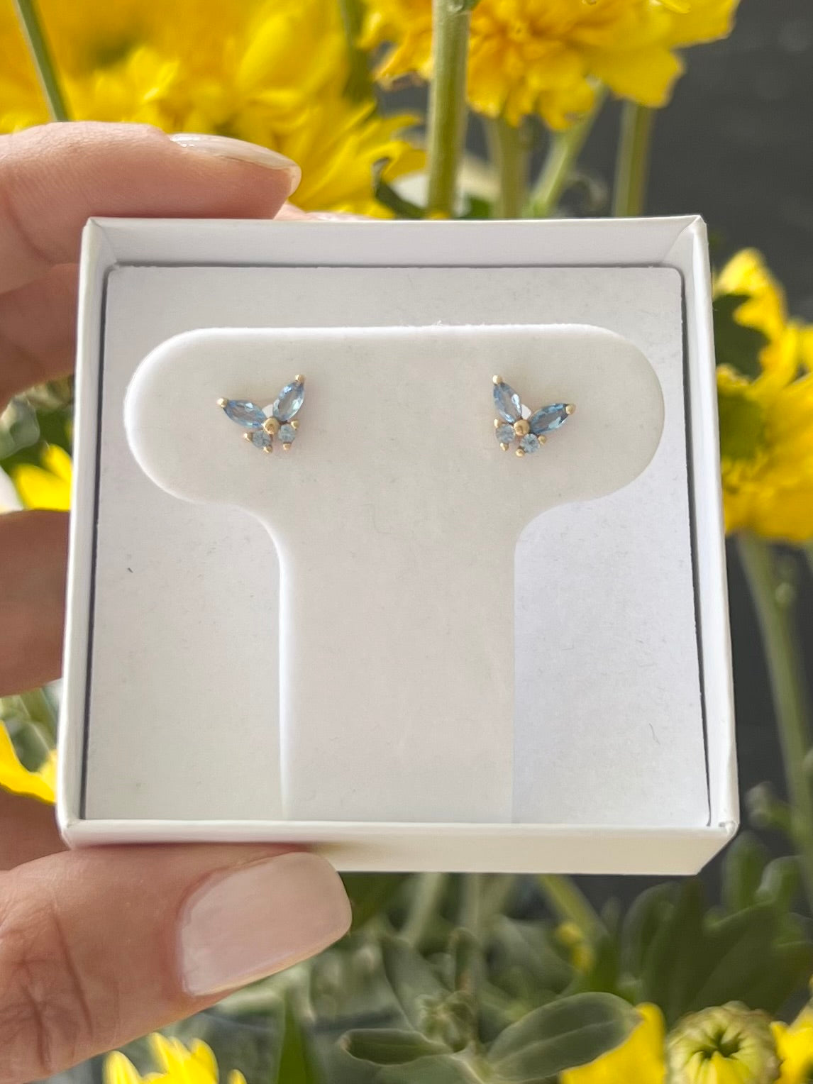 Arete mariposas cz