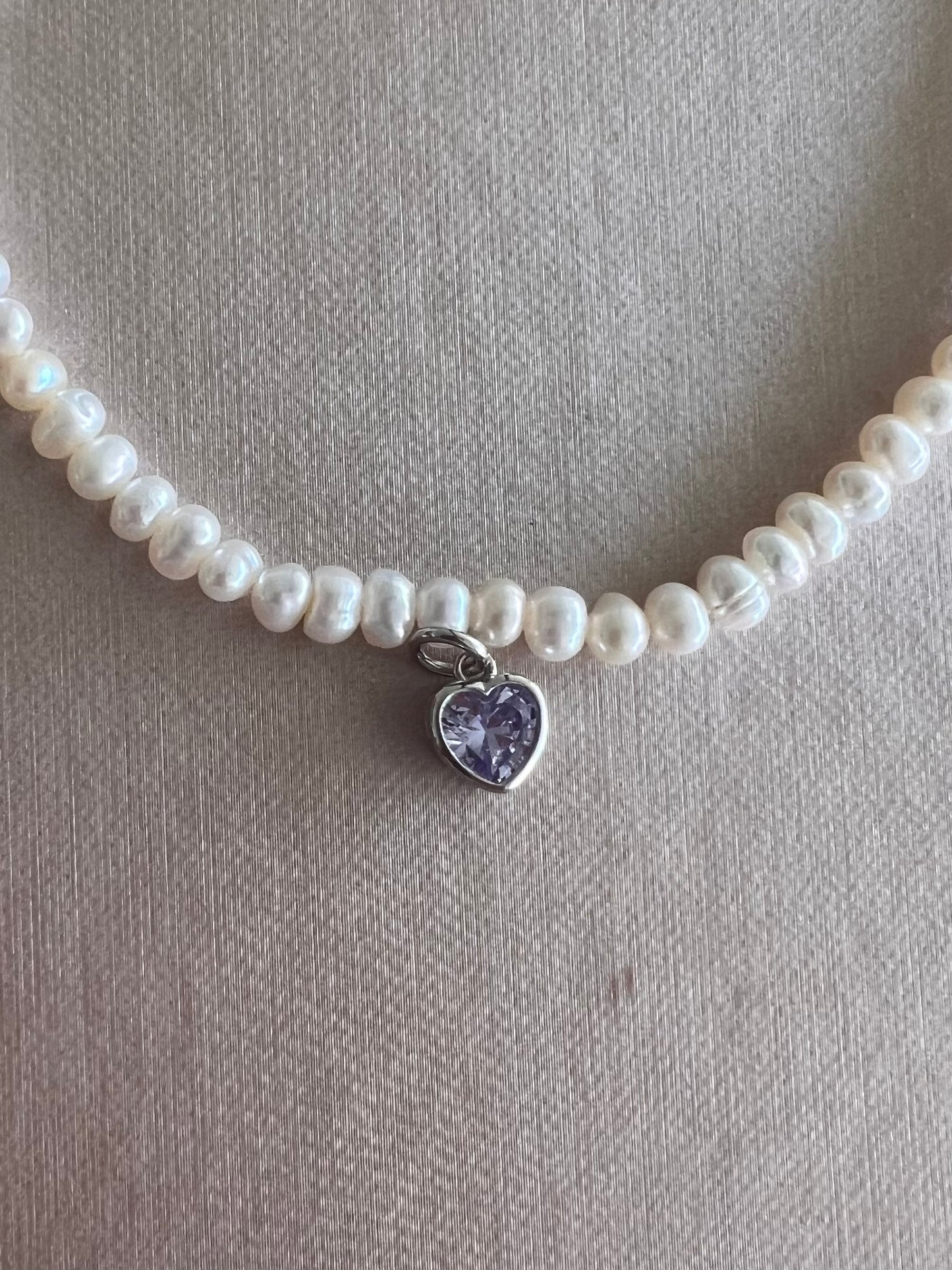 Collar perlas mediano con charm
