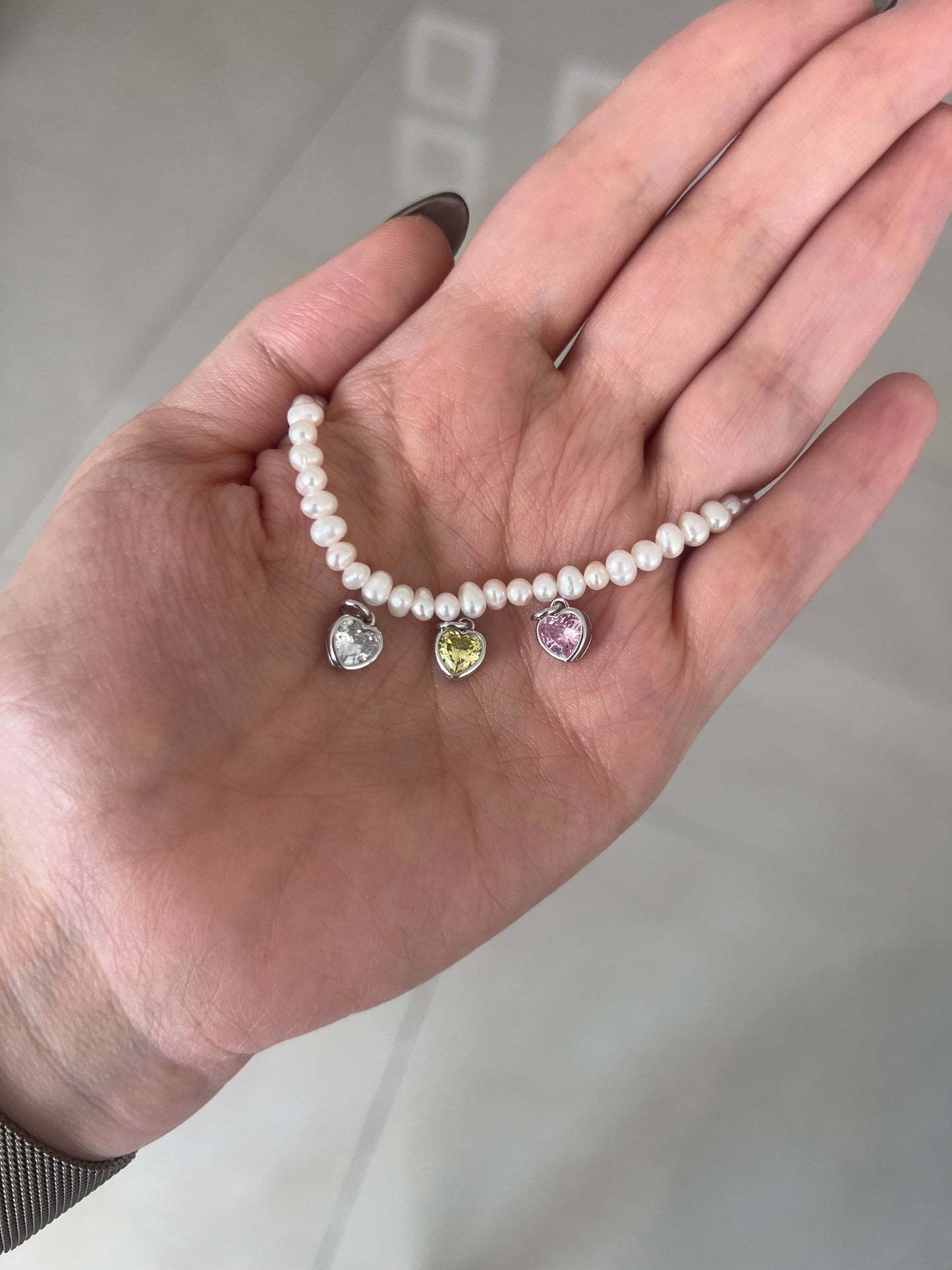 Collar perlas mediano con charm