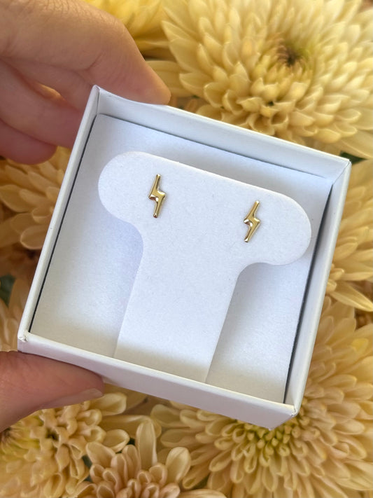 Aretes rayo oro