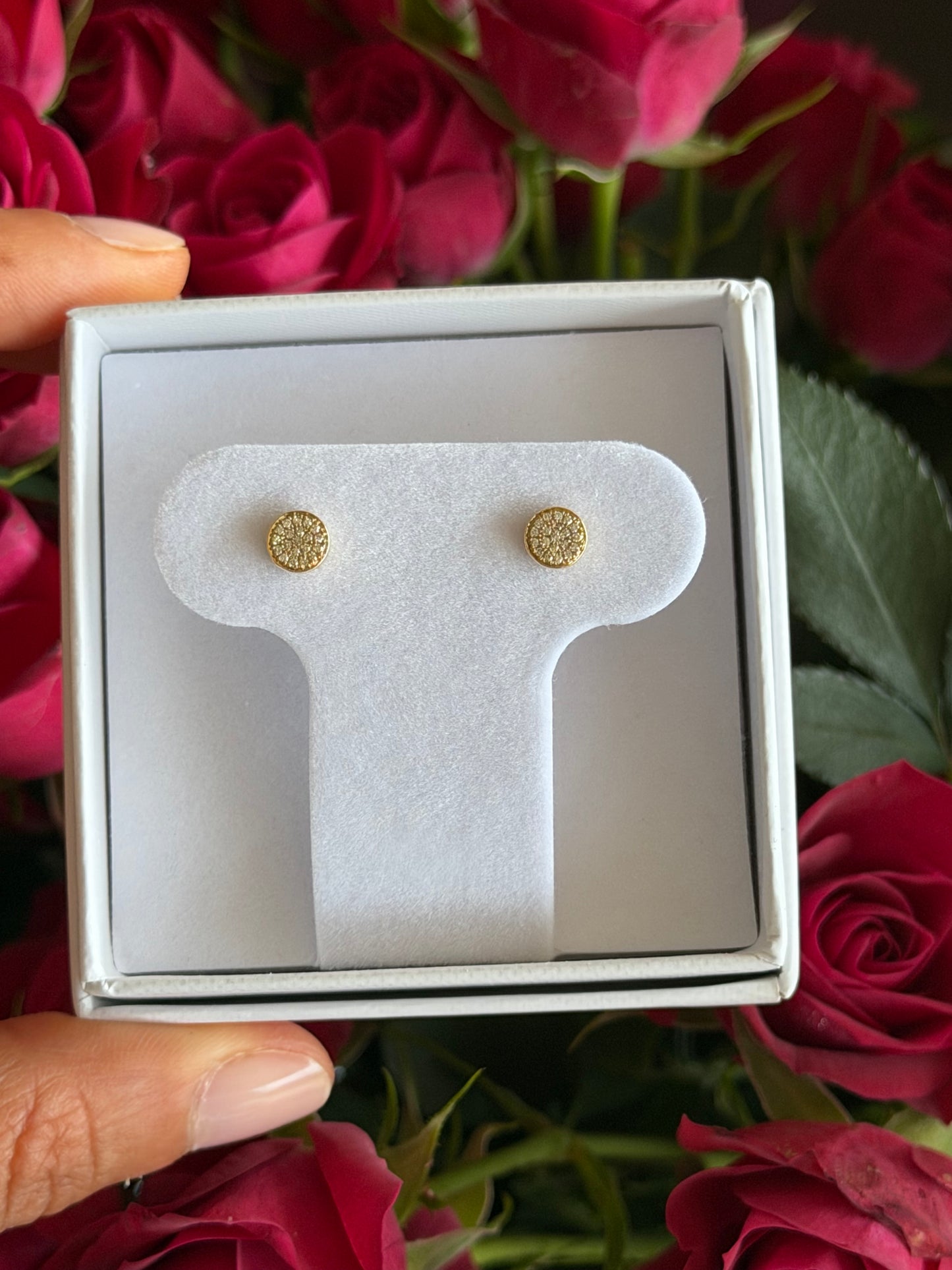 Aretes de diamantes pavé