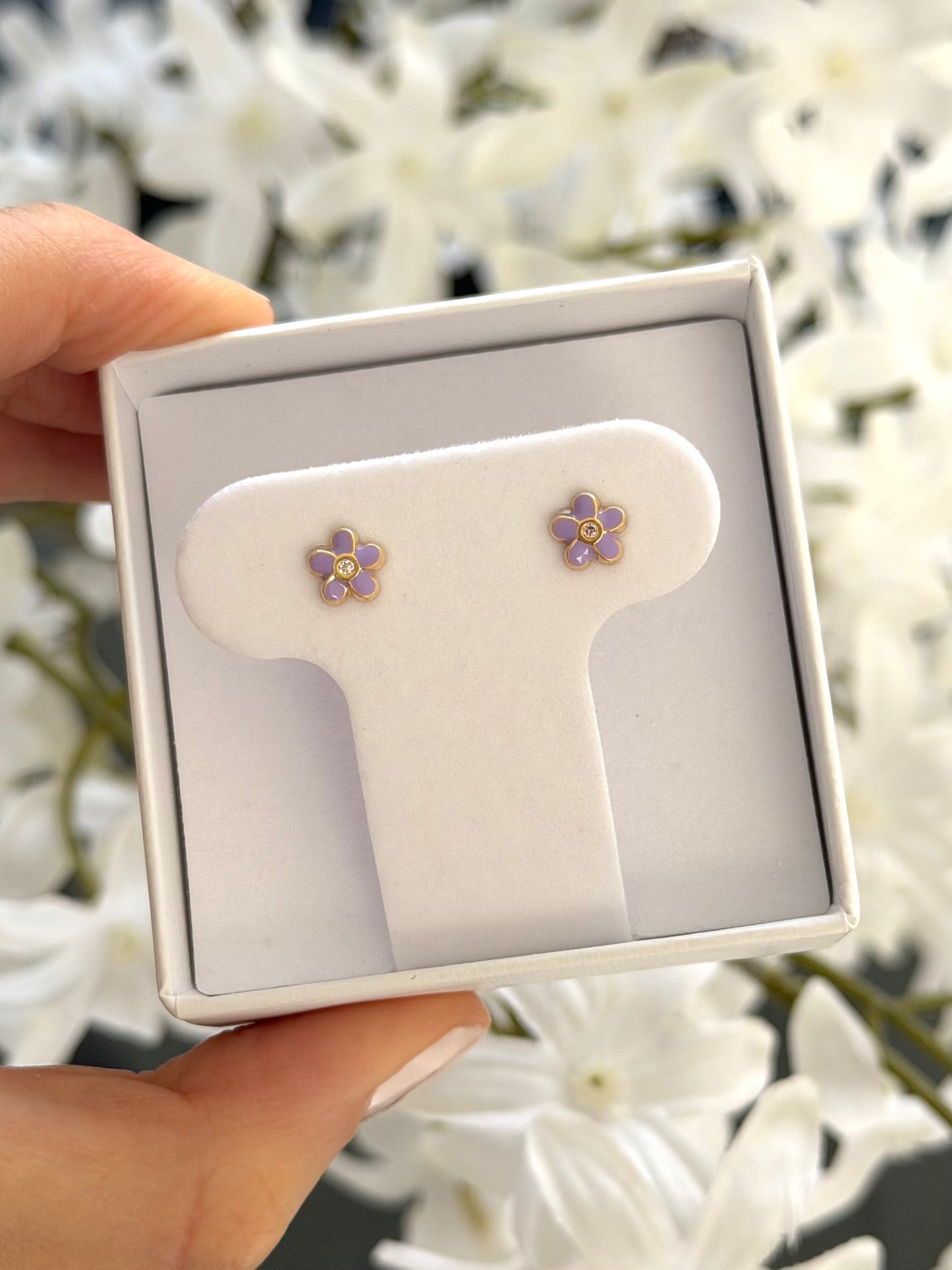 Arete flor enamel morada y cz