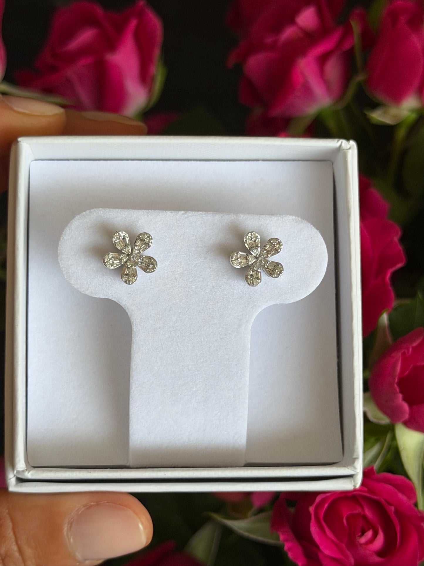Flor grande de diamantes
