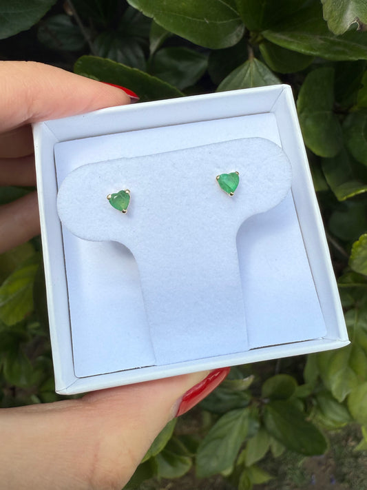 Aretes corazón esmeralda