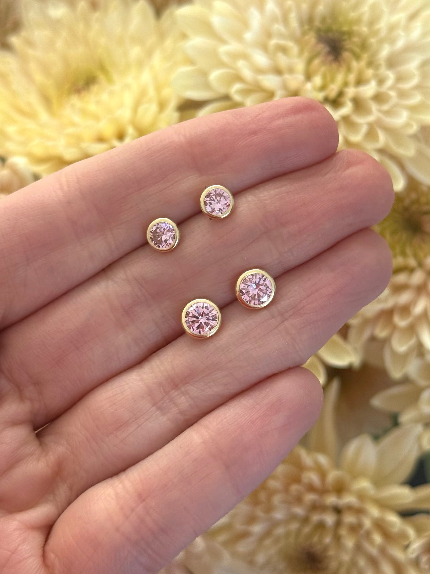 Aretes medianos cz rosa con bisel