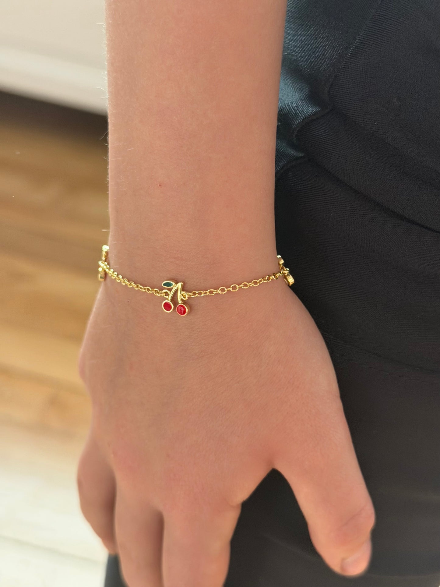 Pulsera cerezas