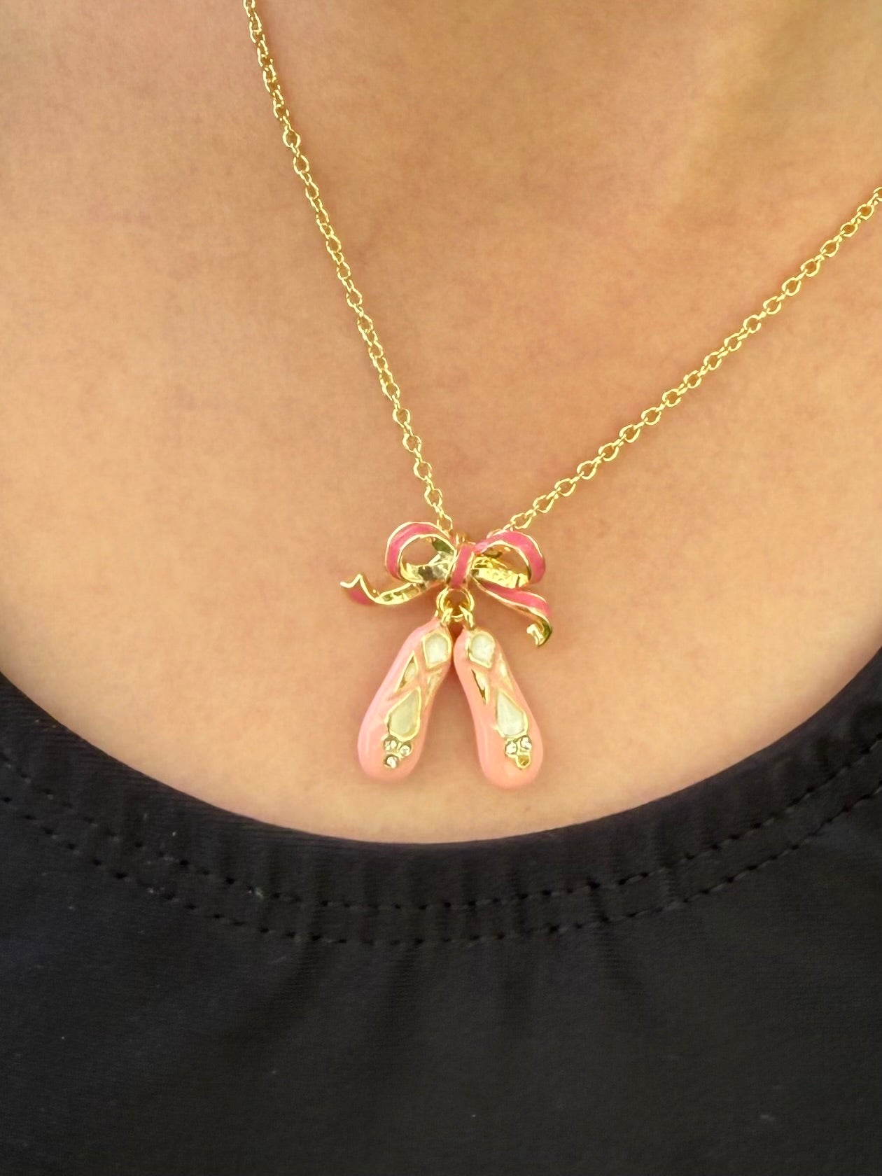 Collar zapatillas