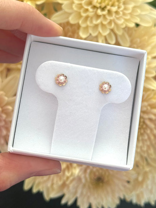 Aretes flor rosa y perla