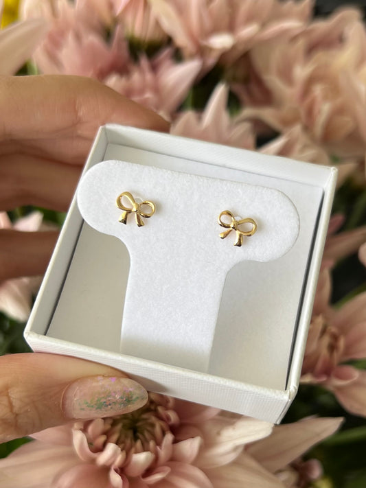 Aretes moños