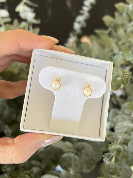 Broqueles zirconia y Perla con bisel