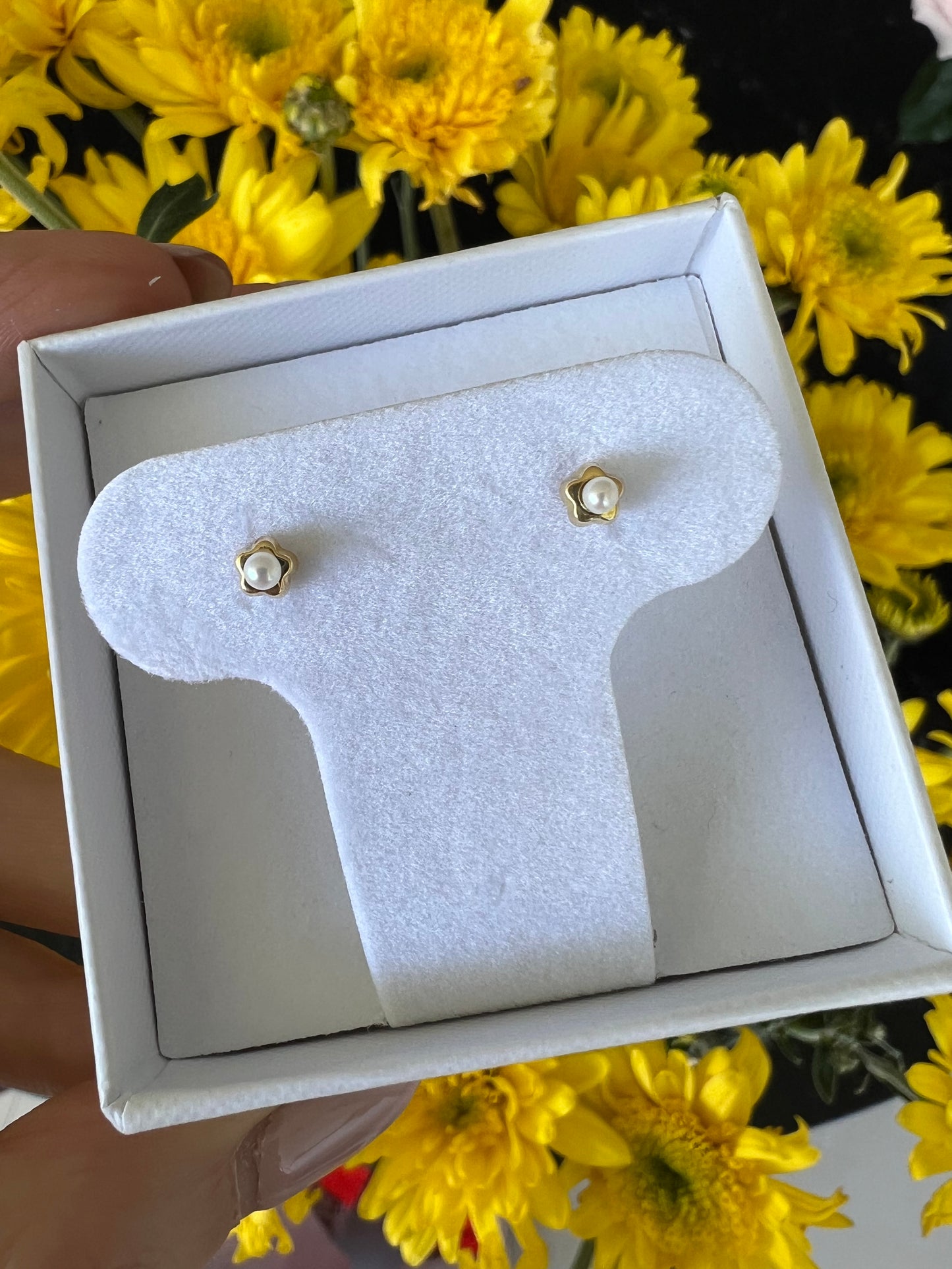Arete flor Perla mini