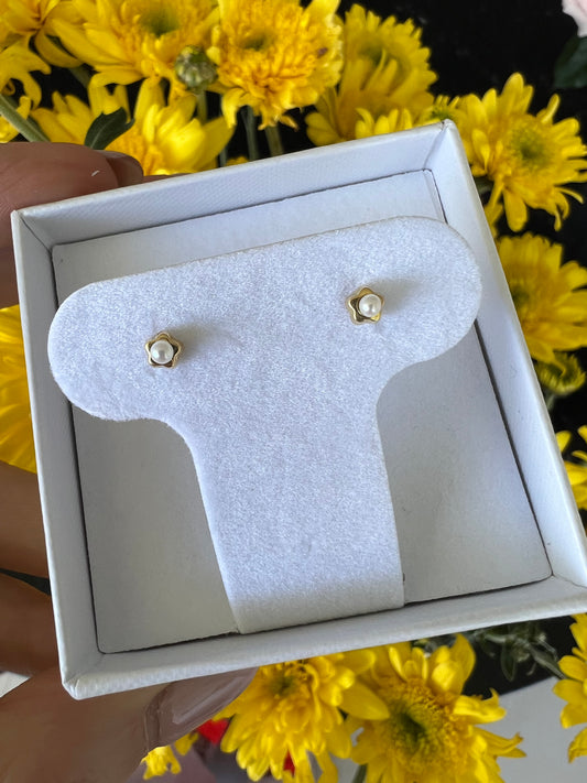 Arete flor Perla mini